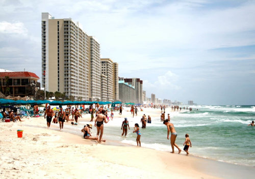 Is panama city good for tourists?